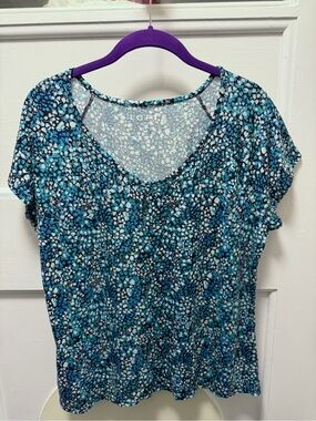 LOFT Women's Blue Floral Short Sleeve Tee